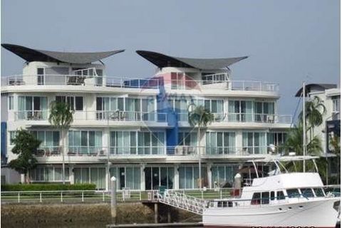 Gran oferta para una venta rápida. El Condominio Cleat @ Krabi Boat Lagoon ️ Bienvenido al epítome de la vida lujosa en The Cleat Condominium, ubicado dentro del prestigioso complejo Krabi Boat Lagoon Marina en la impresionante Krabi, Tailandia. Expe...