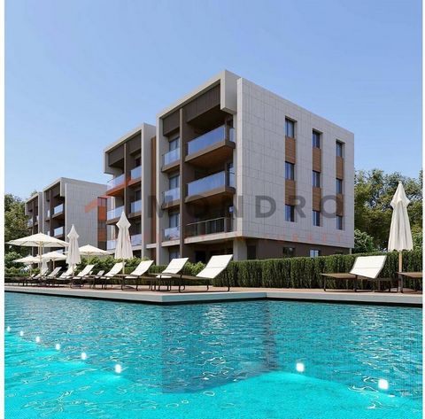 The apartment for sale is located in Konyaalti southwest of Antalya. Konyaalti offers a stunning view of the Taurus Mountains and the sea. The beautiful nature of Kemer is only 30 minutes away. Konyaalti has an excellent infrastructure and offers the...