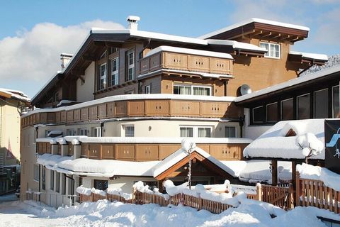 Vous habitez à proximité immédiate de la station inférieure du Markbachjochbahn. Quelques minutes seulement après le petit-déjeuner, vous pourrez monter en télécabine jusqu'à la montagne locale de Niederau. La montée et la descente, comme de nombreux...