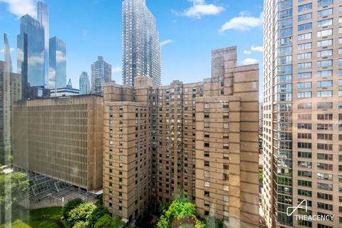 Welcome to your dream home at The Alfred in the heart of Manhattan's Upper West Side. This spectacular double-height lofted one-bedroom condo offers unparalleled luxury and style in one of the city’s most coveted neighborhoods. The striking 17.5’ cei...