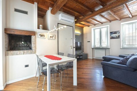 Unique apartment on two levels in La Quercia, a hamlet of Viterbo In the heart of the enchanting village of La Quercia, a few steps from the center of Viterbo, there is this splendid apartment that combines the charm of the past with the functionalit...