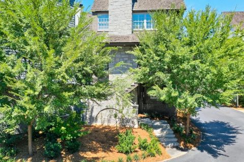 Welcome to this stunning 3-bedroom, 3.5-bath home located in the heart of Voysey, downtown Alpharetta, right across from the vibrant City Center and the scenic Alpha Loop. This exceptional property offers unparalleled convenience with shops, dining, ...