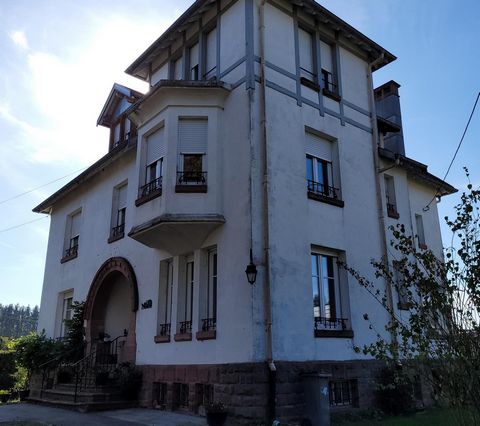 PROVENCHERES ET COLROY - MAISON DE MAITRE avec toute son authenticité préservée