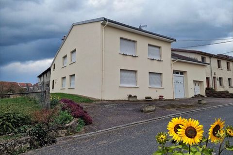 Dpt Vosges (88), à vendre proche VITTEL MIRECOURT - MAISON de village T6 de 324 m2 + HANGAR / 1500 m2 TERRAIN