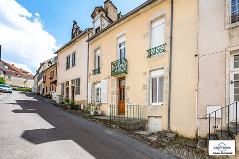 Maison à vendre 7 pièces ALISE SAINTE REINE (21) avec 5 chambres