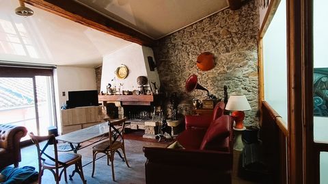 Maison de caractère 6 pièces avec garage et dépendance - SAINT PAUL DE FENOUILLET (66)