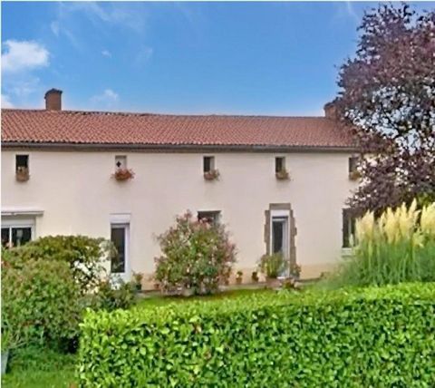 Maison de plain pied sans vis à vis avec assainissement fait en 2025