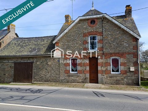 Charmante petite maison à 3 mn du centre bourg de Saint Aubin du Cormier et de l'Accès à l'A84...