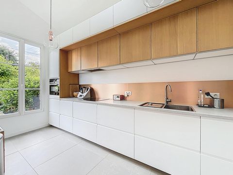 Maison individuelle 4 chambres 16 min à pied RER