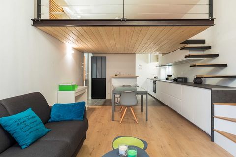 Apartment with lots of character, completely renovated and decorated by a prestigious architect. null This fully renovated and equipped apartment can accommodate up to 4 people (a mezzanine bedroom with a double bed and a living room with a very comf...