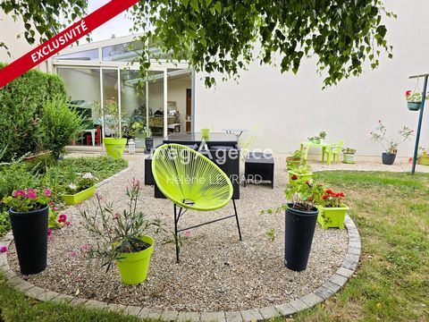 Proche EVRON : maison avec véranda et espace bien-être