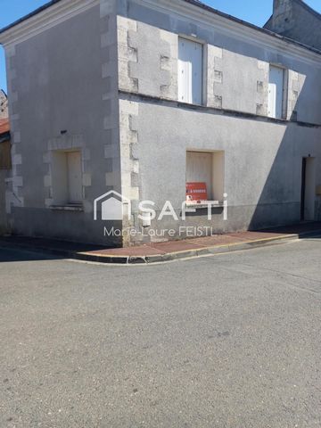 Marie-Laure Feistl vous présente cette maison de bourg avec un beau potentiel de rénovation et d’aménagement.