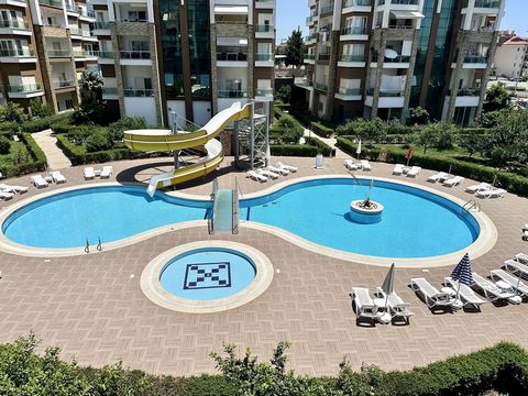 Spacious 3-Bedroom Apartment for Sale in Oba, Alanya   FEATURE 2 :  Family-oriented facilities including pool and garden FEATURE 3: Peaceful location with easy access to all amenities FEATURE 4 : Separate Kitchen   This beautifully designed 3-bedroom...