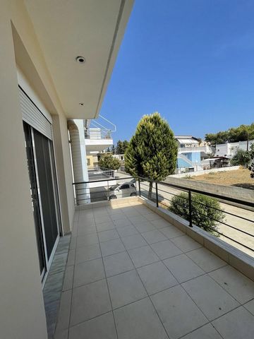 New 3 floor Townhouse for sale in Kokkoni, Korinthia.  120 sqm 2 bedrooms 2 bathrooms Jacuzzi Private Parking 100 meters from the sea Fireplace Contact us for more information.  Features: - Parking - Terrace - Balcony