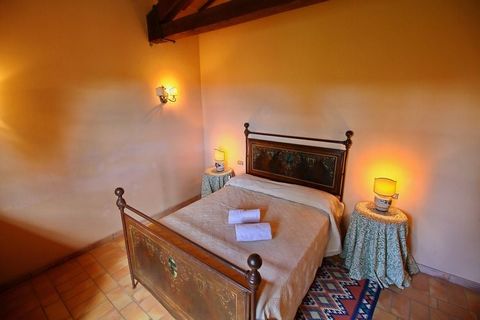 Located in Todi, this detached farmhouse with 2 bedrooms can host 6 people and is ideal for individuals on a group vacation. It features a shared garden and a shared swimming pool to unwind. You can easily reach Concordia Theater and Piazza del Popol...
