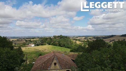 A24604CT32 - Location is everything for this farmhouse for renovation. At the end of a quiet lane on a hilltop with views all around there is much admire. The development potential, subject to planning given the size of the property and outbuildings....