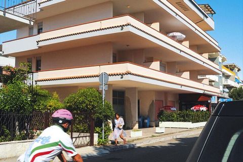 Partly directly on the beach of Silvi Marina, a coastal town with one of the most beautiful beaches in the province. The apartments are located in the Green Marine, Riviera and Leonardo residences. The distance to the sea and the furnishing of the ap...
