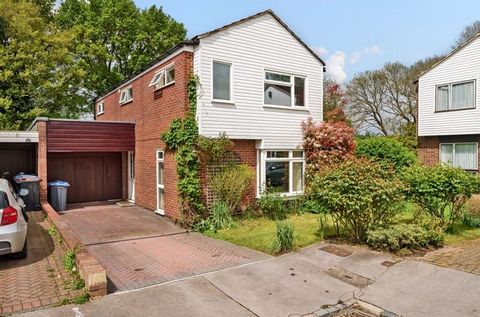 Frost Estate Agents are delighted to offer this beautifully maintained 1970's contemporary detached house found in a tranquil residential cul-de-sac of Coulsdon, which sits on a larger than average corner plot providing a much larger garden than its ...