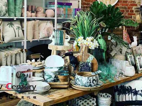 KITCHENWARE/HOMEWARE RETAIL/GIFT SHOP--BEECHWORTH--#7316248 HOME GOODS RETAIL/GIFT SHOP * LOCATED IN BEECHWORTH'S POPULAR TOURIST TOWN * The store area is 120 square meters * $7,000 per week * Super low weekly rent $350, long lease about 8 years * Th...