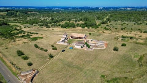 Liachenko Alexandre, specialist in historical heritage, offers you exclusively: In the middle of preserved nature and classified Natura 2000, on the heights of the Aveyron gorges, discover a place imbued with charm, character and history. This former...