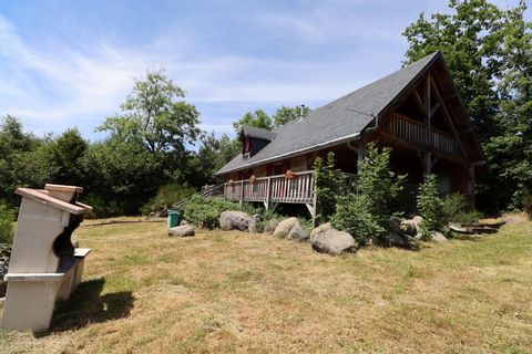 In the heart of the Massif du Sancy, and, more precisely, of the town of Bagnols, on a plot of 5,655 m2, come and discover this chalet of 142 m2 of living space, built in 2016, composed of: - on the ground floor: an entrance, a hallway, a kitchen ope...