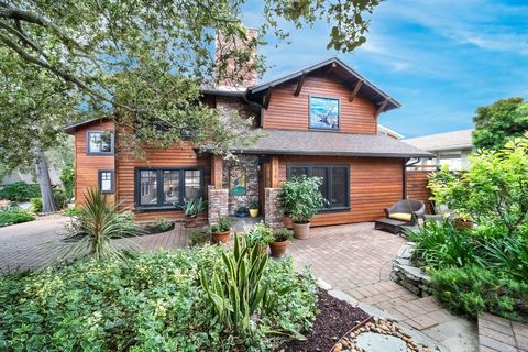 Exquisite Laguna Beach retreat nestled on an expansive private corner lot, just moments away from pristine beaches, boutique shops, and acclaimed restaurants! Situated in the coveted Woods Cove area, this historic gem, originally built circa 1925 and...