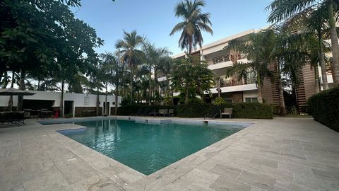 4 min to the beach - Beautiful 2 bedrooms apartment in Las Terrenas. Apartment ready to move into, located in a beautiful gated community, with 24/7 security, swimming pool and excellent finishing qualities. Strategic location, close to everything, m...