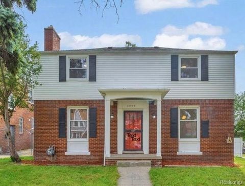 Willkommen in diesem Eckgrundstück aus Backstein-Kolonialhaus in Detroits Stadtteil Bagley, nur ein paar Blocks westlich von Livernois' 