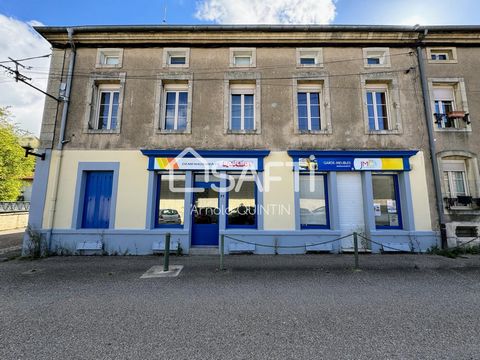 Situé au centre de la ville d'Étain, je vous présente ce bâtiment de 1919 composé actuellement d'un local professionnelle de 53m² avec deux grand bureaux et une salle d'eau. Une partie habitation composée au rez de chaussée d'une entrée séparée de la...