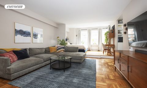 Move right into this Large flowing Convertible Jr. One Bedroom. This stunning apartment has undergone a complete renovation and boasts a very large sunken living room with space for a dining area, a large sleeping area with an expansive wall of windo...