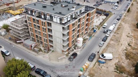 MARITSA FOREST - with Act 14 - Act 16 by the end of the year! !!! DIRECT SALE BY INVESTOR !! !!! NO COMMISSION FROM BUYER !! Ap.24 - 2-bedroom - The property has the following distribution: - Living room with kitchenette with an area of 30 sq.m. - Tw...