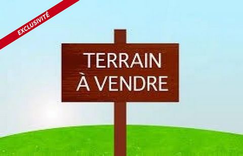 TERRAIN NON CONSTRUCTIBLE DE 8130 M2 SUR LACOMBE