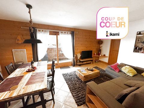 TO SEIZE, charming mountain apartment, nestled in the heart of the prestigious resort of ARACHES LA FRASSE, in the heart of the village of CARROZ. With a surface area of 38 m2, it combines authenticity and comfort. Located on the ground floor of a re...