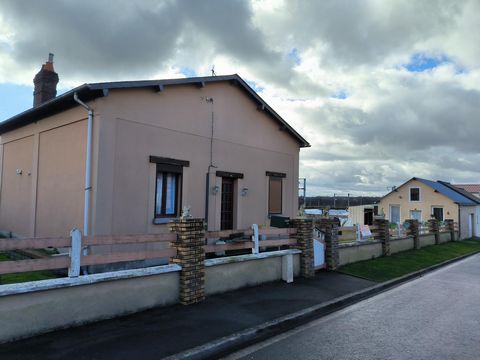 Maison ancienne proche au calme
