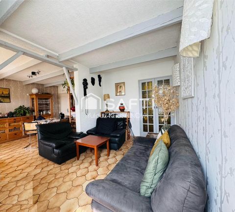 GRAND APPARTEMENT T4 TRAVERSANT - RESIDENCE CALME - IDEAL FAMILLE !