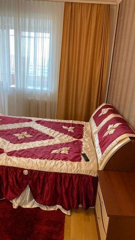 Сдам 2ком квартиру на длительный срок.квартира с мебелью и техникой. Рассмотрю порядочных жильцов.