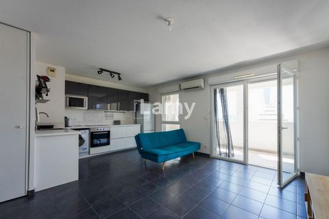 Appartement + PARKING