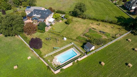 Propriété de 330m² - St Christophe Vallon