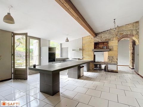 Maison 12 pièces 250 m²