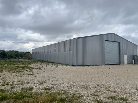 HANGAR-LA CAVALERIE