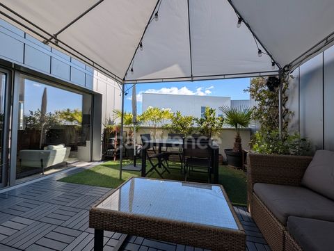 Appartement à vendre 5 pièces BORDEAUX (33) - Duplex - Terrasse - Parking - Climatisation