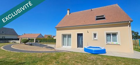 Maison de 2006, 4 chambres, sous-sol complet avec double garage