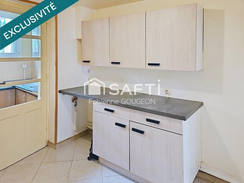 Maison de ville des années 20 , de 62 m² sur 130 m² de terrain deux chambres