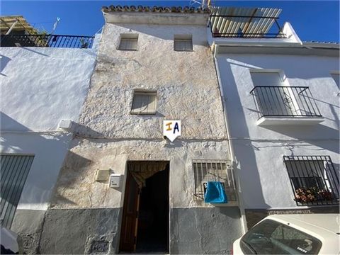 This 2 Bedroom Townhouse is situated in Montefrio, one of the most famous towns in the Granada province of Andalucia, Spain, known for its stunning views. Being sold part furnished for 33,000 euros the property is ready to move into and update, Locat...