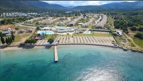 THE MOST SPECIAL REGION OF DİDİM IS IN THE MOST BEAUTIFUL BAY; IN A SUPER HOLIDAY VILLAGE AT THE SEAFRONT, TO SAY YES TO A MAGNIFICENT LIFE WITH ALL ITS BEAUTY AND POSSIBILITIES... ALTHOUGH THE PHOTOS TELL YOU MORE; OUR APARTMENT ON OUR SITE, WHICH O...