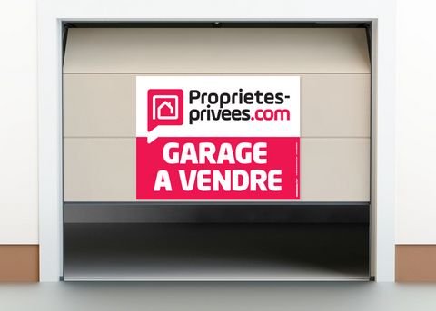 Dept 33 - Bordeaux CENTRE - GARAGE sécurisée - proche rue Judaïque