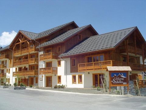 Luxury 3 Bed Ski Apartment For sale in La Toussuire France Esales Property ID: es5553929 Property Location 140 rue du Marché, 73300 La Toussuire, France Property Details With its glorious natural scenery, excellent climate, welcoming culture and exce...
