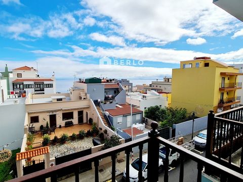 De woning is in goede staat en bestaat uit 80 vierkante meter verdeeld in woonkamer, keuken, drie slaapkamers, balkon en een badkamer. Deze accommodatie ligt in een van de hoofdstraten van San Pedro, het belangrijkste stedelijke centrum van Breña Alt...