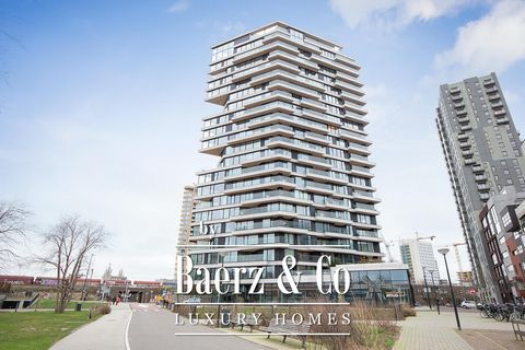 Korte Ouderkerkerdijk 1 D3, 1096 AC Amsterdam Aan de Amstel in het uit 21 verdiepingen bestaande gebouw HAUT, welke in 2023 is uitgeroepen tot beste gebouw. Bieden wij dit moderne appartement van ca. 193m² aan. De woning welke gelegen is op de vierde...