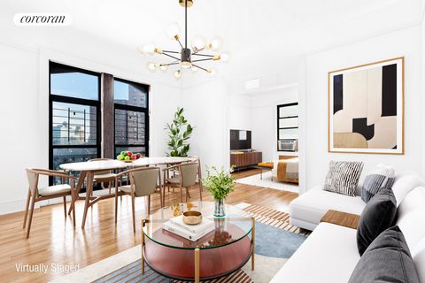 L’appartement 56 est une maison d’avant-guerre ensoleillée d’une ou deux chambres à coucher située au 31 Tiemann Place, à un pâté de maisons de Riverside Park. L’appartement vient d’être rénové avec de nouveaux sols, une nouvelle cuisine et une nouve...